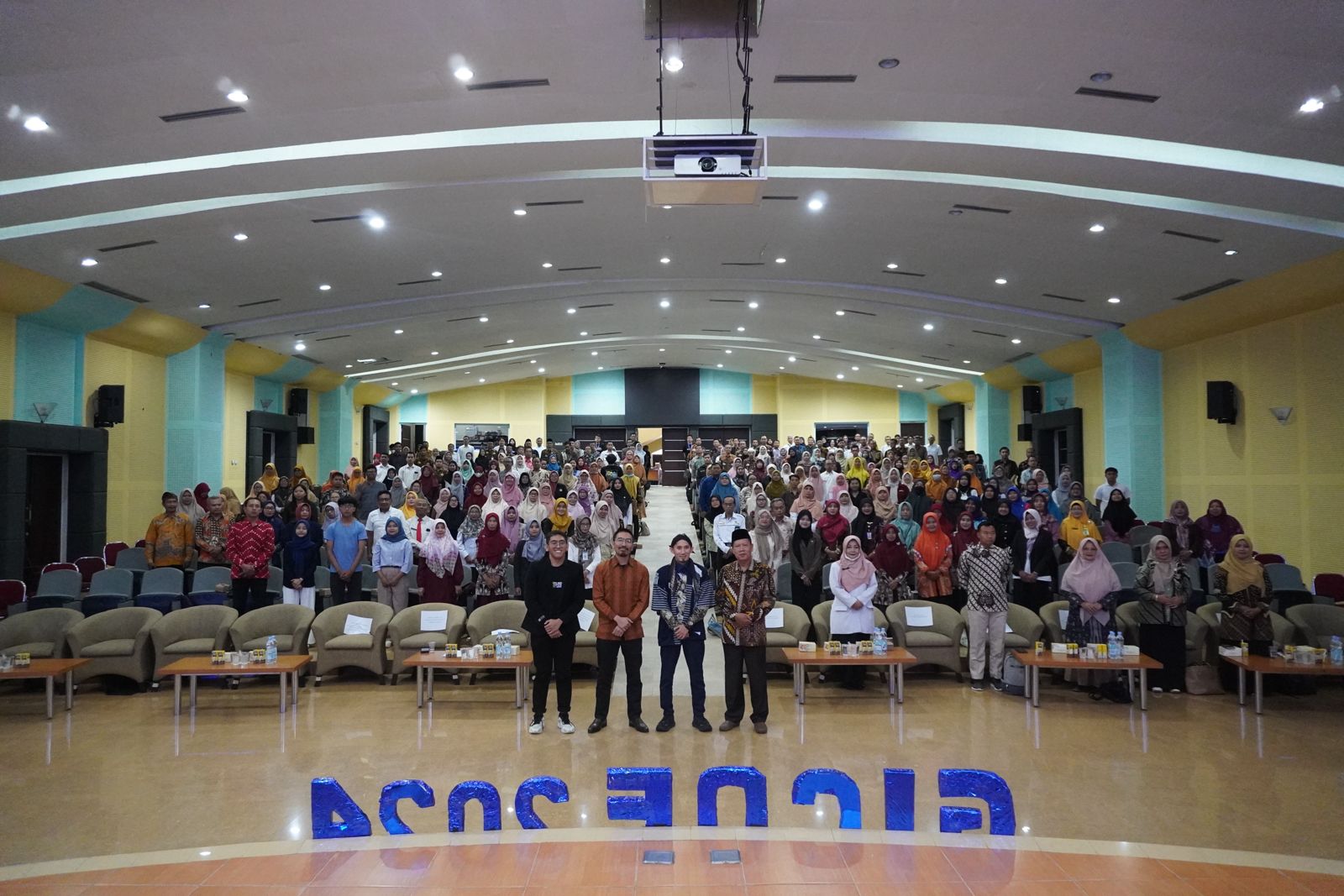 Momen GICOF 4