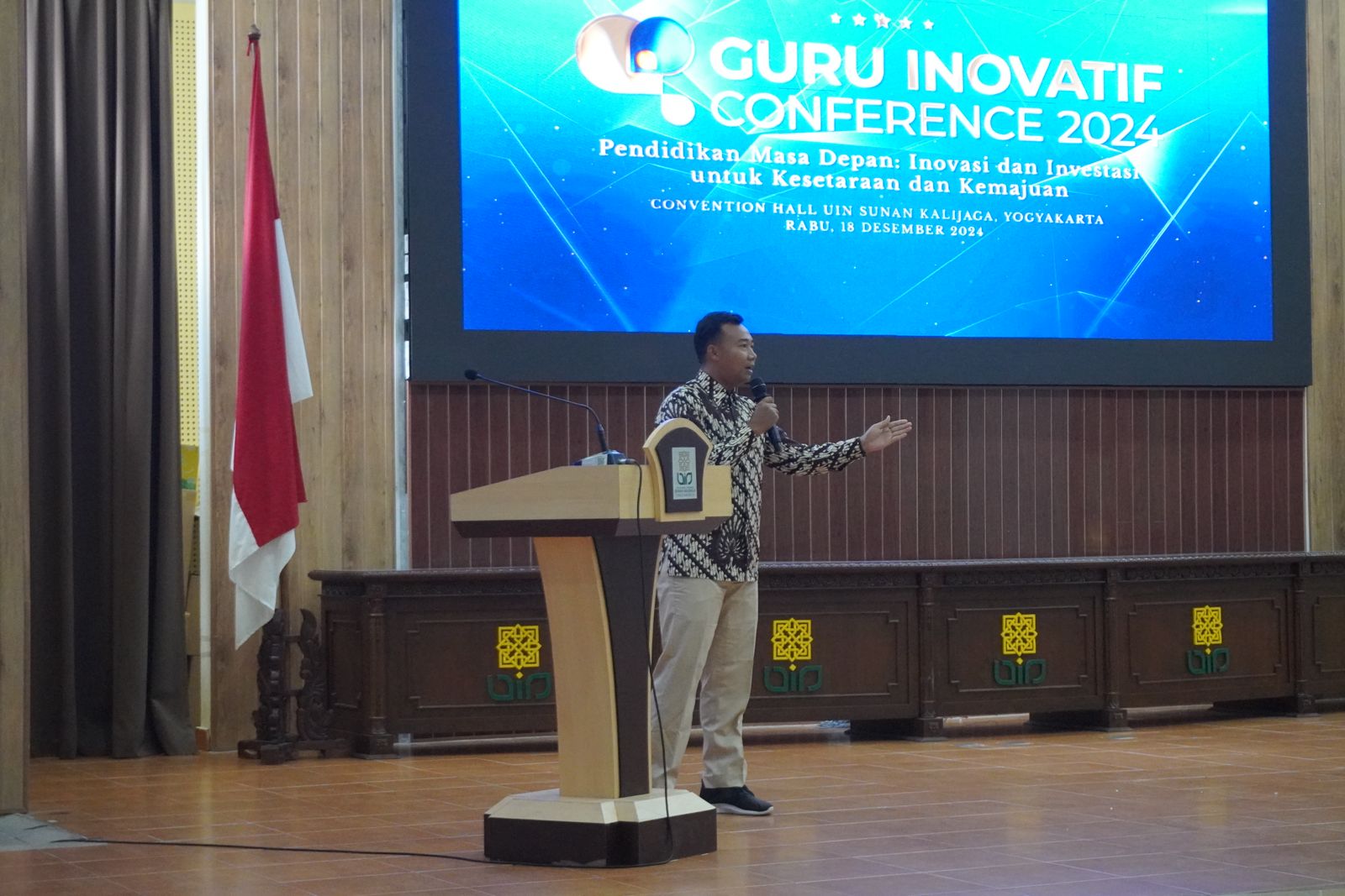 Momen GICOF 8